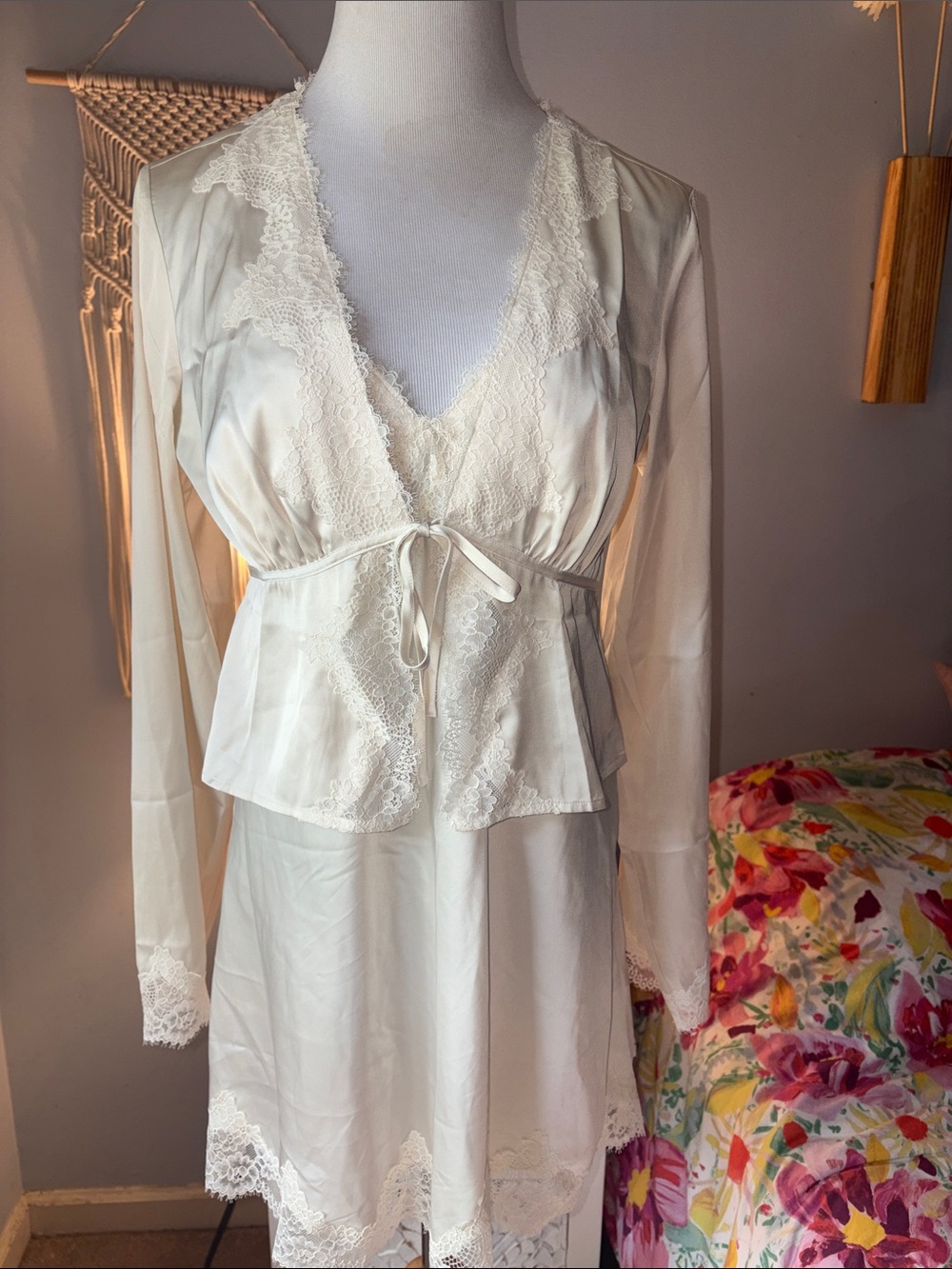 Abercrombie & Fitch Ivory Lace-Trim Chemise Slip Set